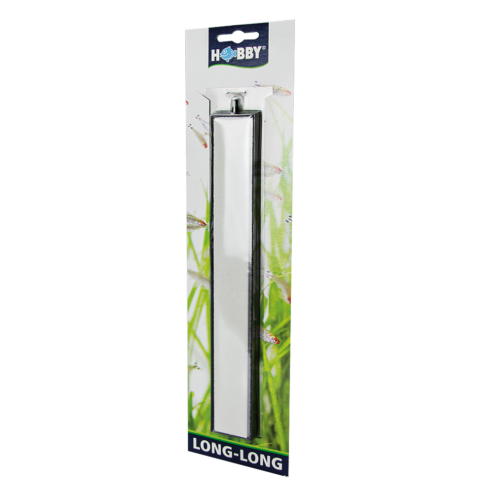 Le HOBBY Diffuseur Long-Long - 25 cm est un accessoire rectangulaire argenté pour aquarium, présenté sur une carte avec un fond de plantes aquatiques et des illustrations de petits poissons.